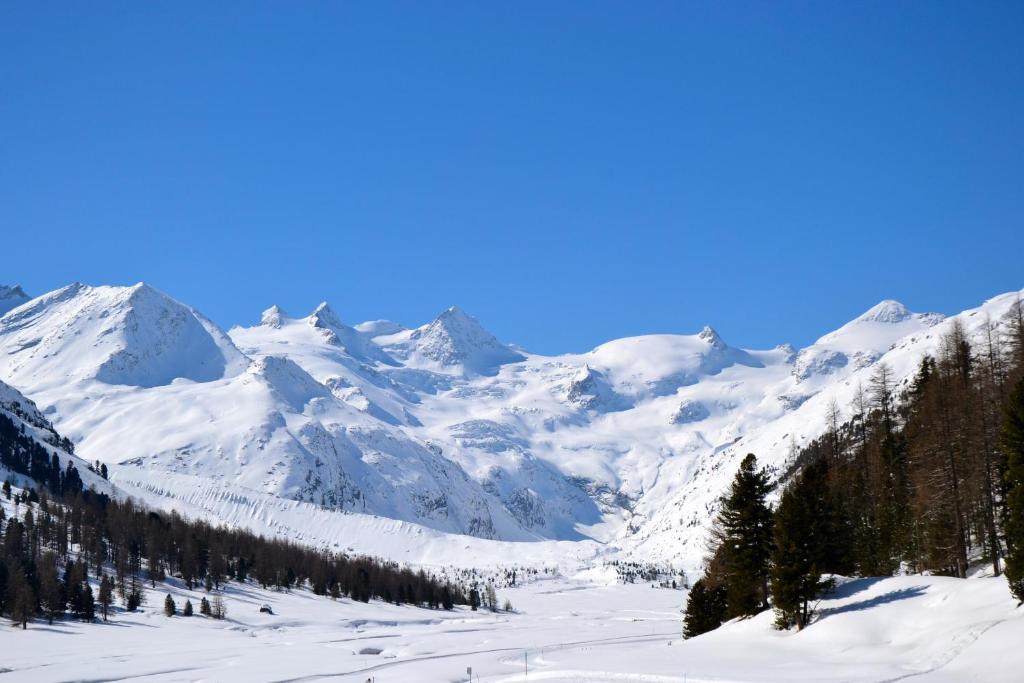Hotel Roseg-Gletscher Pontresina Zimmer foto